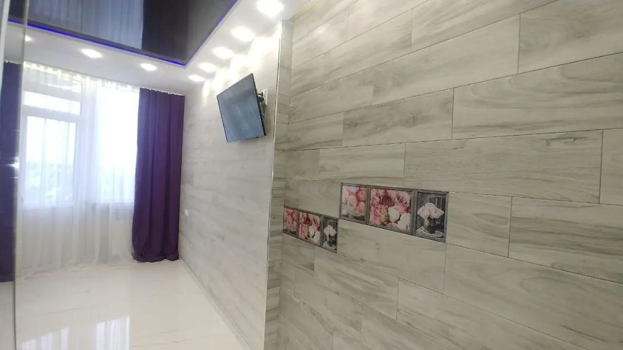 1К: Центральное Жилье у Метро Шулявская Apartment Kyiv Ukraine