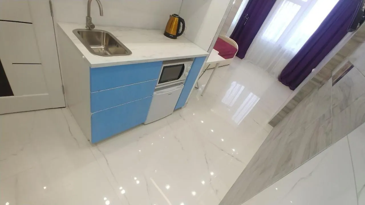 1К: Центральное Жилье у Метро Шулявская Apartment Kyiv
