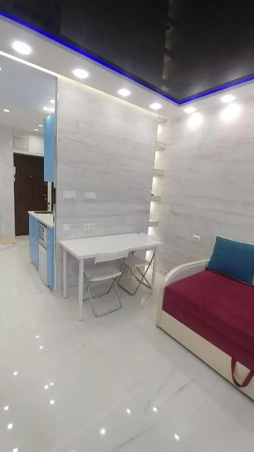 1К: Центральное Жилье у Метро Шулявская Apartment Kyiv Ukraine