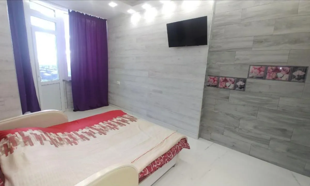1К: Центральное Жилье у Метро Шулявская Apartment Kyiv