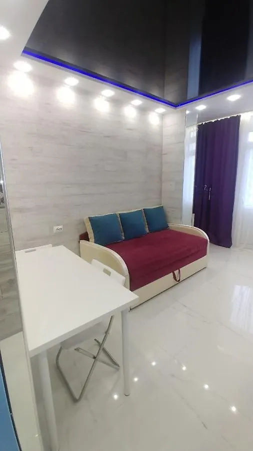 1К: Центральное Жилье у Метро Шулявская Apartment Kyiv